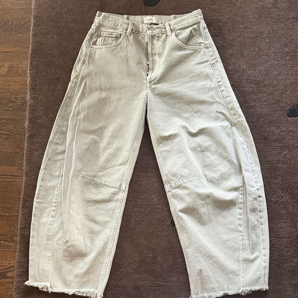 Citizens Of Humanity Grey Horseshoe High Rise Barrel Jeans size 28